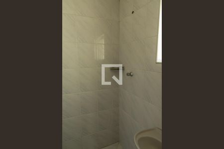 Casa para alugar com 500m², 4 quartos e 2 vagasÁrea Externa fundos-Banheiro de Serviço