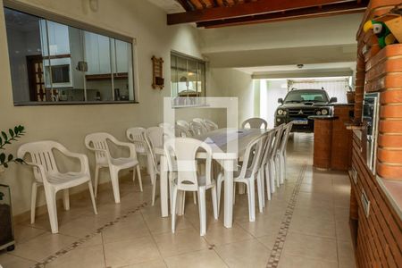 Casa para alugar com 500m², 4 quartos e 2 vagasÁrea Externa -Espaço Gourmet 