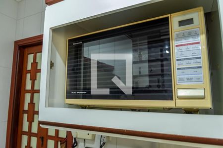 Casa para alugar com 500m², 4 quartos e 2 vagasDetalhe Cozinha-Microondas
