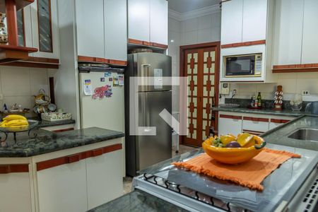 Casa para alugar com 500m², 4 quartos e 2 vagasCozinha