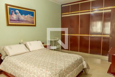 Casa para alugar com 500m², 4 quartos e 2 vagasSuíte 2