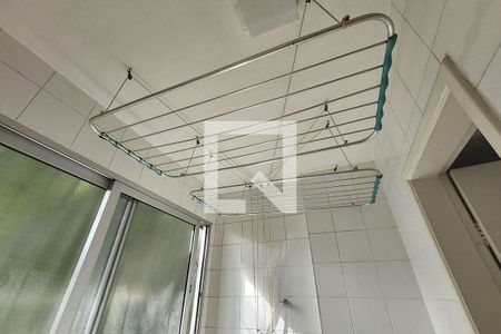Apartamento à venda com 80m², 2 quartos e 1 vaga Apartamento à venda com 80m², 2 quartos e 1 vagaÁrea de Serviço