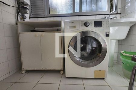 Apartamento à venda com 80m², 2 quartos e 1 vaga Apartamento à venda com 80m², 2 quartos e 1 vagaÁrea de Serviço