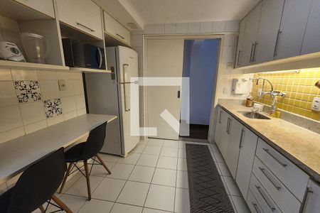 Apartamento à venda com 80m², 2 quartos e 1 vaga Apartamento à venda com 80m², 2 quartos e 1 vagaCozinha
