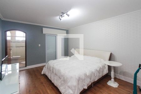 Casa à venda com 240m², 3 quartos e 2 vagasQuarto 2