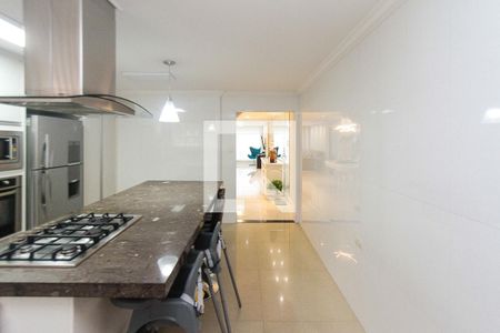 Casa à venda com 240m², 3 quartos e 2 vagasCozinha