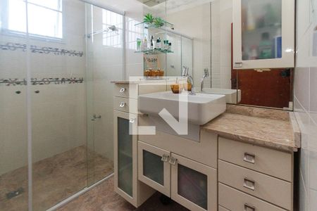 Casa à venda com 240m², 3 quartos e 2 vagasBanheiro do Quarto 2