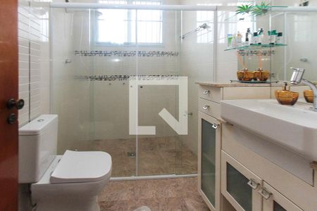 Casa à venda com 240m², 3 quartos e 2 vagasBanheiro do Quarto 2