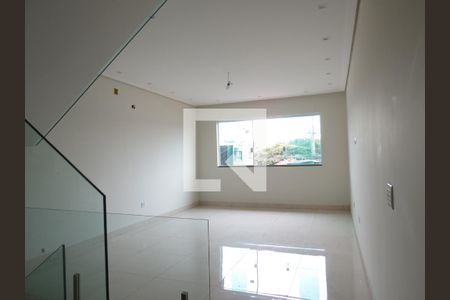 Salão de casa à venda com 3 quartos, 120m² em Chácara Inglesa, São Paulo