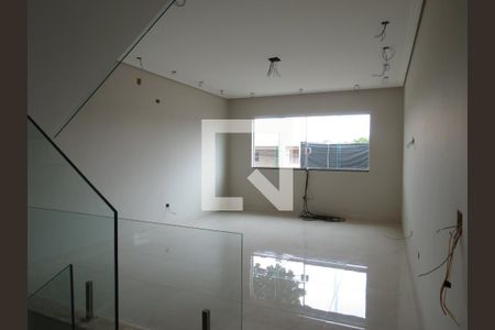 Sala de casa à venda com 3 quartos, 170m² em Chácara Inglesa, São Paulo