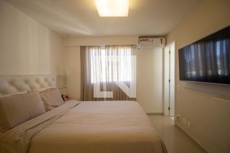 Suíte de apartamento à venda com 3 quartos, 194m² em Recreio dos Bandeirantes, Rio de Janeiro