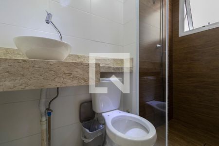 Banheiro de apartamento à venda com 2 quartos, 41m² em Itaquera, São Paulo