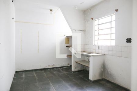 Casa à venda com 399m², 5 quartos e 8 vagasQuarto da Edicula