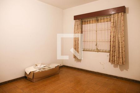 Casa à venda com 399m², 5 quartos e 8 vagasQuarto 2