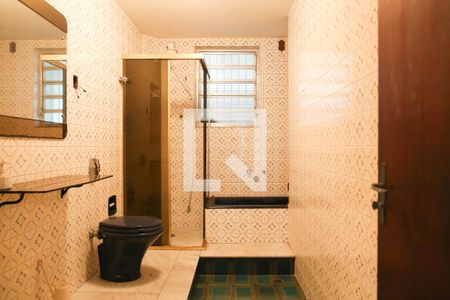 Casa à venda com 399m², 5 quartos e 8 vagasBanheiro Social