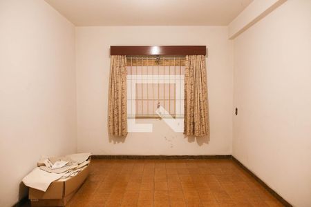 Casa à venda com 399m², 5 quartos e 8 vagasQuarto 2