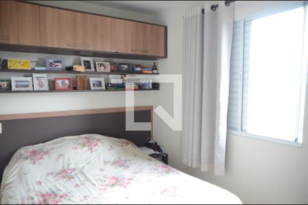 Apartamento à venda com 57m², 2 quartos e 1 vagaQuarto 2