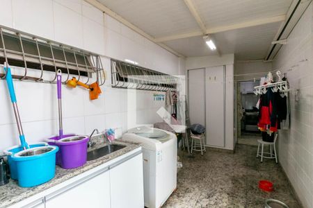 Apartamento à venda com 133m², 2 quartos e 3 vagasÁrea de Serviço