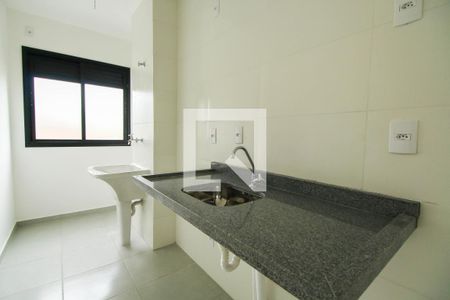 Apartamento para alugar com 30m², 1 quarto e sem vaga Apartamento para alugar com 30m², 1 quarto e sem vagaCozinha e Área de Serviço