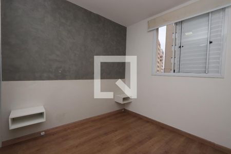 Quarto 1 de apartamento para alugar com 2 quartos, 51m² em Vila Cunha Bueno, São Paulo