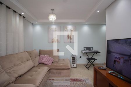 Sala de casa à venda com 3 quartos, 160m² em Piqueri, São Paulo