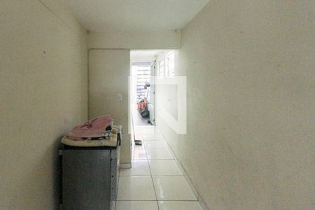 Casa à venda com 148m², 4 quartos e 2 vagas Casa à venda com 148m², 4 quartos e 2 vagasCorredor