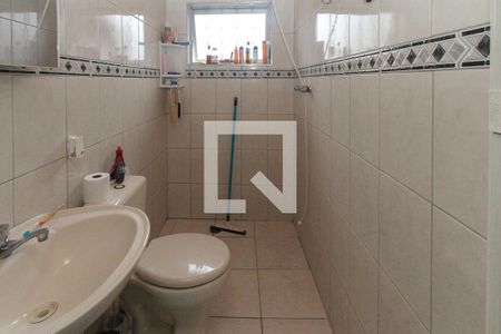 Casa à venda com 148m², 4 quartos e 2 vagas Casa à venda com 148m², 4 quartos e 2 vagasBanheiro