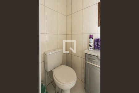 Casa à venda com 148m², 4 quartos e 2 vagas Casa à venda com 148m², 4 quartos e 2 vagasBanheiro Casa 03