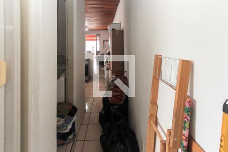 Casa à venda com 148m², 4 quartos e 2 vagas Casa à venda com 148m², 4 quartos e 2 vagasCorredor Casa 02