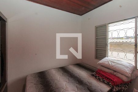 Casa à venda com 148m², 4 quartos e 2 vagas Casa à venda com 148m², 4 quartos e 2 vagasQuarto Casa 02