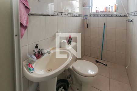 Casa à venda com 148m², 4 quartos e 2 vagas Casa à venda com 148m², 4 quartos e 2 vagasBanheiro