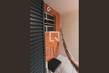 Casa à venda com 148m², 4 quartos e 2 vagas Casa à venda com 148m², 4 quartos e 2 vagasVaranda Quarto 02 casa 03