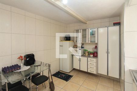 Casa à venda com 148m², 4 quartos e 2 vagas Casa à venda com 148m², 4 quartos e 2 vagasCozinha casa 03