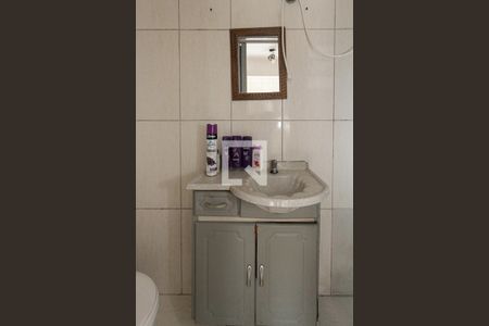 Casa à venda com 148m², 4 quartos e 2 vagas Casa à venda com 148m², 4 quartos e 2 vagasBanheiro Casa 03