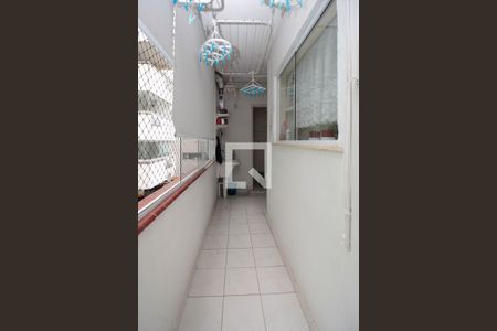 Apartamento à venda com 103m², 3 quartos e 1 vagaÁrea de Serviço