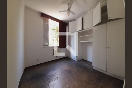 Apartamento à venda com 100m², 3 quartos e sem vagaQuarto