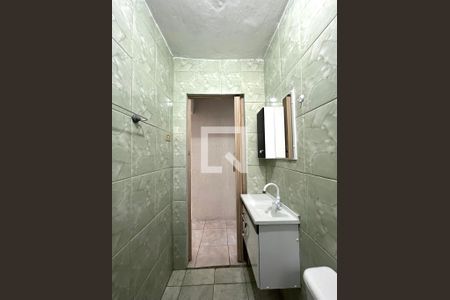 Casa para alugar com 26m², 2 quartos e sem vagaBanheiro 