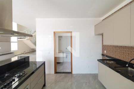 Casa de condomínio para alugar com 260m², 3 quartos e 4 vagas Casa de condomínio para alugar com 260m², 3 quartos e 4 vagasCozinha