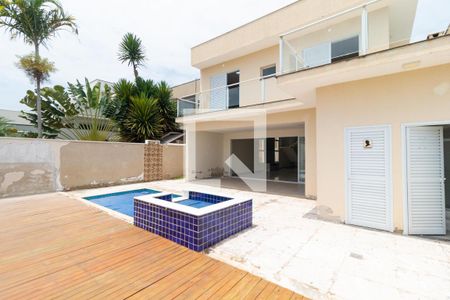 Casa de condomínio para alugar com 260m², 3 quartos e 4 vagas Casa de condomínio para alugar com 260m², 3 quartos e 4 vagas Piscina