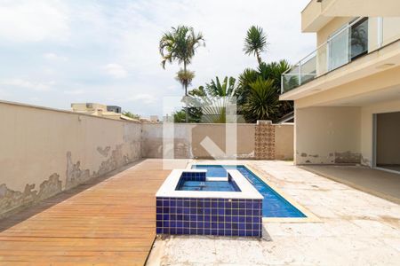 Casa de condomínio para alugar com 260m², 3 quartos e 4 vagas Casa de condomínio para alugar com 260m², 3 quartos e 4 vagas Piscina