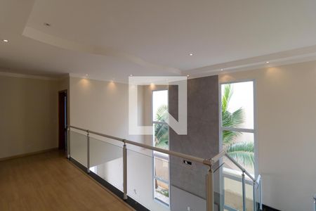 Casa de condomínio para alugar com 260m², 3 quartos e 4 vagas Casa de condomínio para alugar com 260m², 3 quartos e 4 vagasCorredor