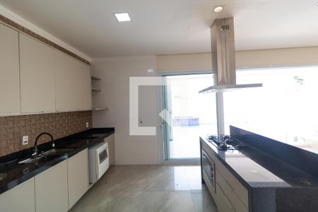 Casa de condomínio para alugar com 260m², 3 quartos e 4 vagas Casa de condomínio para alugar com 260m², 3 quartos e 4 vagasCozinha