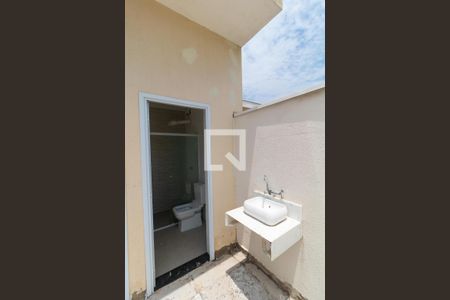 Casa de condomínio para alugar com 260m², 3 quartos e 4 vagas Casa de condomínio para alugar com 260m², 3 quartos e 4 vagasBanheiro 02