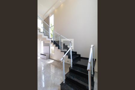 Salas de casa de condomínio para alugar com 3 quartos, 260m² em Swiss Park, Campinas