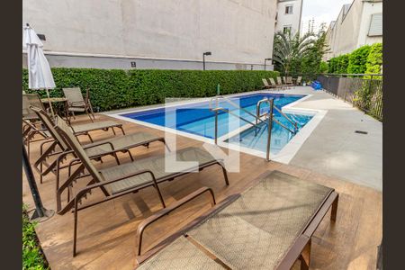 Apartamento à venda com 30m², 1 quarto e sem vagaÁrea comum - Piscina
