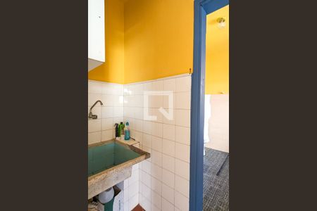 Casa à venda com 119m², 3 quartos e 1 vagaÁrea de serviço