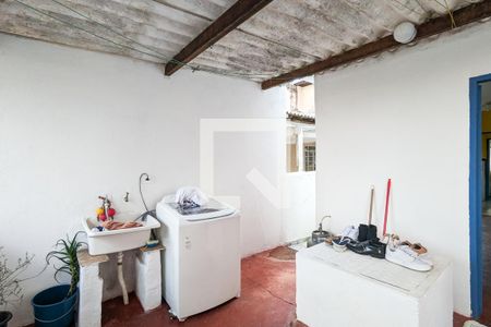 Casa à venda com 119m², 3 quartos e 1 vagaÁrea de serviço