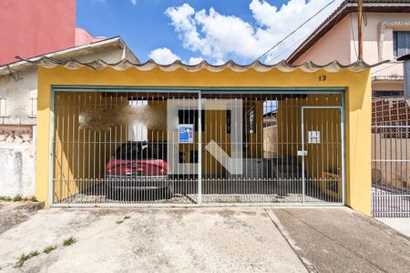 Casa à venda com 119m², 3 quartos e 1 vagaFachada