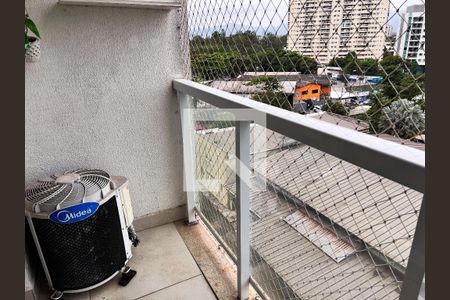 Varanda de apartamento à venda com 1 quarto, 40m² em Jacarepaguá, Rio de Janeiro