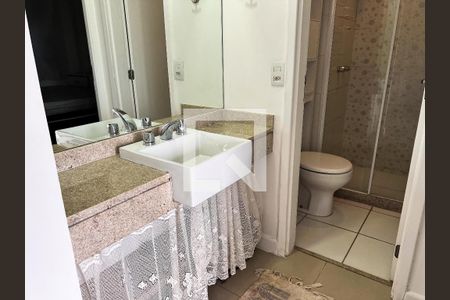 Apartamento à venda com 40m², 1 quarto e 1 vaga Apartamento à venda com 40m², 1 quarto e 1 vagaBanheiro
